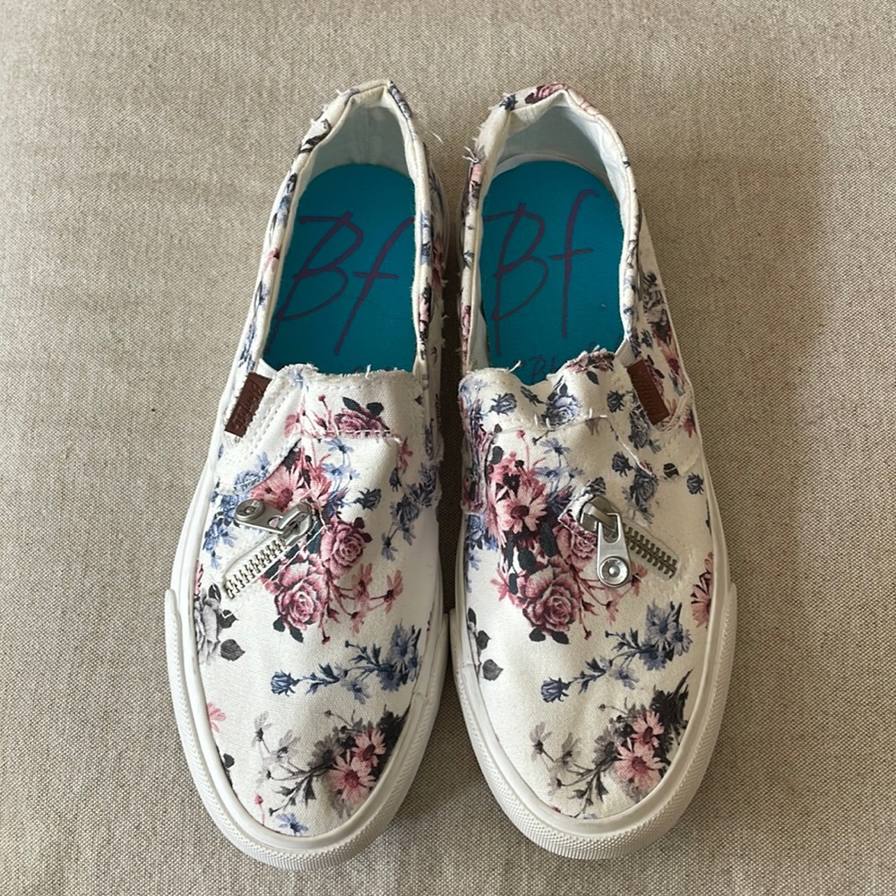Blowfish size shoes